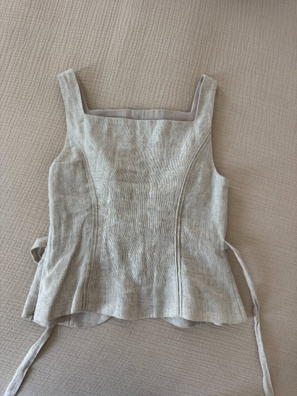 Emily Linen Two Piece (just the top) - Picture 4 of 4